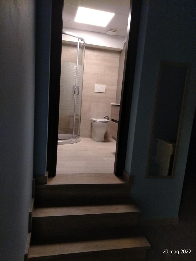 Alloggio Blu Nel Cuore Di Soriano โซเรียโน เนล ชีมีโน ภายนอก รูปภาพ